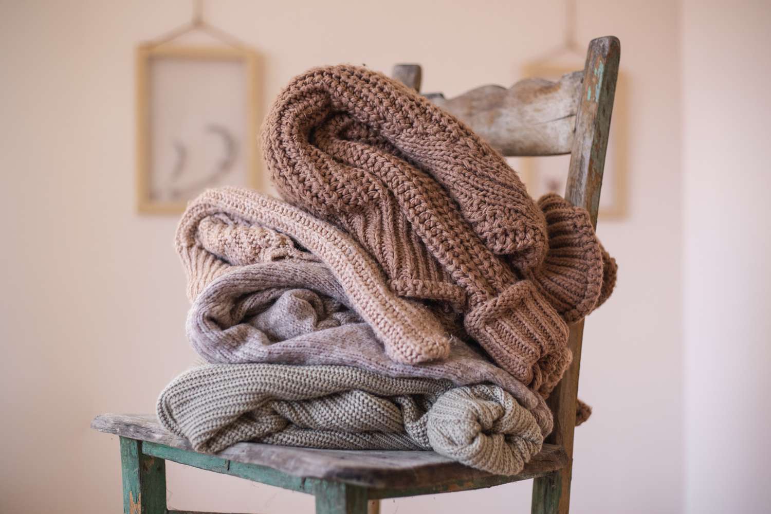 15 Strategies to Repurpose Outdated Sweaters